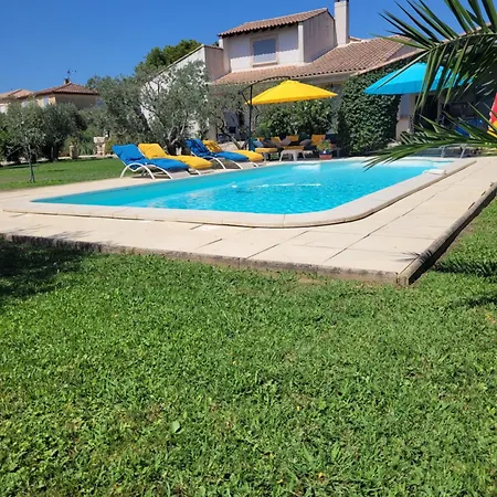 Apartment Maisonnette Avec Piscine La Picholine Chateaurenard